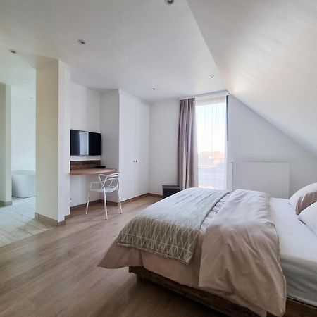 Bed and Breakfast Les Arbres Sous Le Vent A 10 Min De Pairi Daiza Jurbise Екстер'єр фото